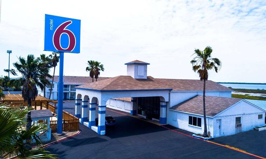 Motel 6 Portland Dış mekan fotoğraf
